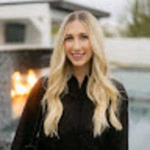 Meet your Posher, Katelynn